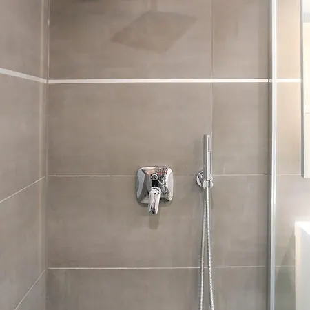 Center Tango شقة *